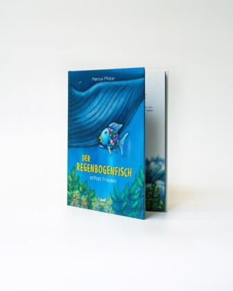 Der Regenbogenfisch stiftet Frieden 