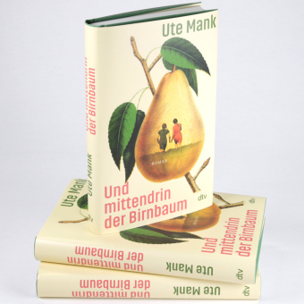 Und mittendrin der Birnbaum
