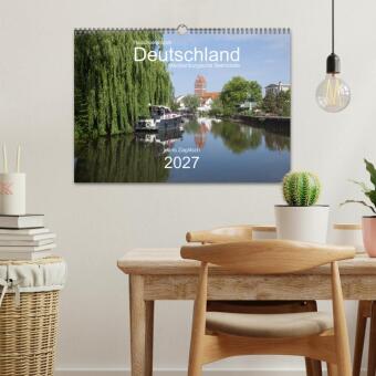Hausbooturlaub Deutschland - Mecklenburgische Seenplatte (Wandkalender 2027 DIN A3 quer), CALVENDO Monatskalender