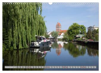 Hausbooturlaub Deutschland - Mecklenburgische Seenplatte (Wandkalender 2027 DIN A3 quer), CALVENDO Monatskalender