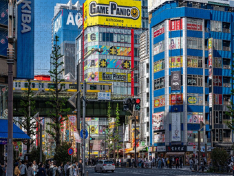 CALVENDO Puzzle Akihabara Electric Town mit U-Bahn | 2000 Teile Lege-Größe 90x67cm Foto-Puzzle für glückliche Stunden