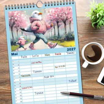 Familienplaner 2027 - Die Möwe Emma in Hamburg mit 5 Spalten (Wandkalender, 21 x 45 cm) CALVENDO