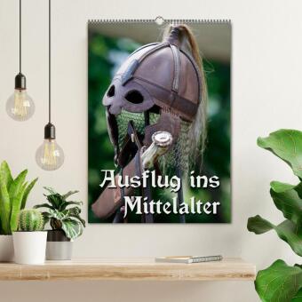 Ausflug ins Mittelalter (Wandkalender 2027 DIN A2 hoch), CALVENDO Monatskalender