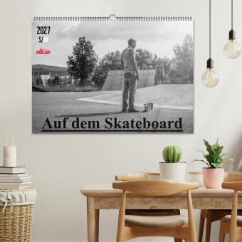 Auf dem Skateboard (Wandkalender 2027 DIN A2 quer), CALVENDO Monatskalender