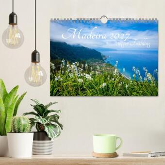 Madeira - ewiger Frühling (Wandkalender 2027 DIN A4 quer), CALVENDO Monatskalender
