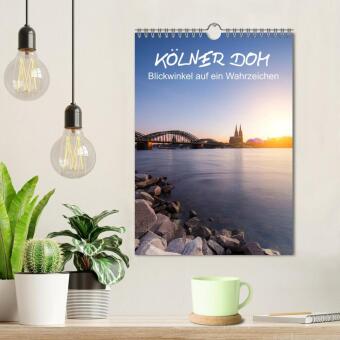 Kölner Dom - Blickwinkel auf ein Wahrzeichen (Wandkalender 2027 DIN A4 hoch), CALVENDO Monatskalender