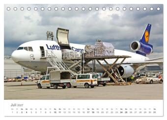 Große und kleine Flieger am Flughafen (Tischkalender 2027 DIN A5 quer), CALVENDO Monatskalender