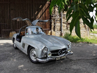 CALVENDO Puzzle Mercedes 300 SL Flügeltürer | 1000 Teile Lege-Größe 64x48cm Foto-Puzzle für glückliche Stunden