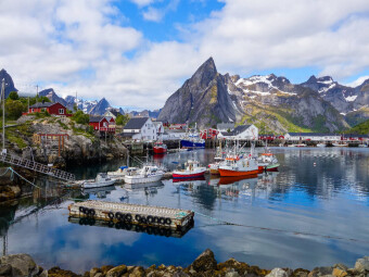CALVENDO Puzzle Der Hafen von Hamnøya, Lofoten (Norwegen) | 1000 Teile Lege-Größe 64x48cm Foto-Puzzle für glückliche Stunden