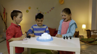Plitsch-Platsch Pinguin - Kinderspiel ab 4 Jahre