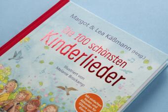 Die 100 schönsten Kinderlieder - Mit einfachen Noten und Akkorden für Gitarre und Klavier