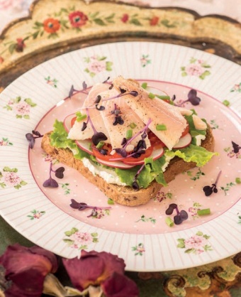Teatime bei Bridgertons - Das inoffizielle Koch- und Backbuch zur Netflix Erfolgsserie Bridgerton