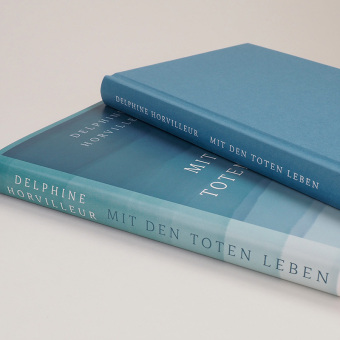 Mit den Toten leben