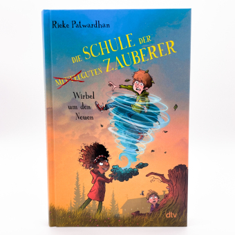 Die Schule der mittelguten Zauberer - Wirbel um den Neuen