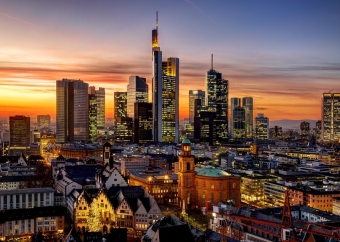 Lais Puzzle Frankfurt am Main bei Nacht 2000 Teile