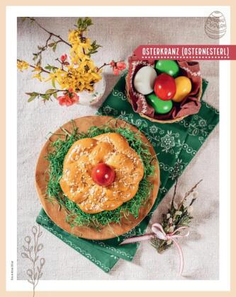 Bäuerinnen backen traditionelles Festgebäck