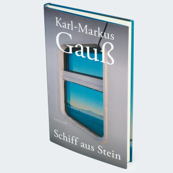 Schiff aus Stein
