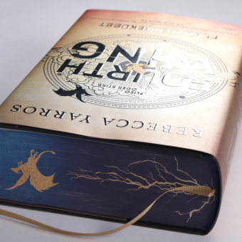 Fourth Wing - Flammengeküsst 