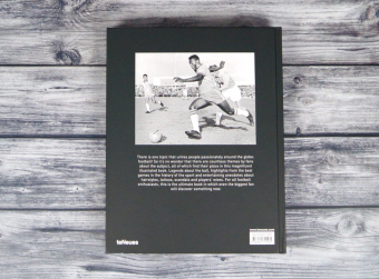 Football - The Ultimate Book