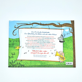 Herzlichen Glückwunsch, kleines Huhn! Die 24 schönsten Kinderlieder zum Anschauen, Hören und Mitzwitschern! 