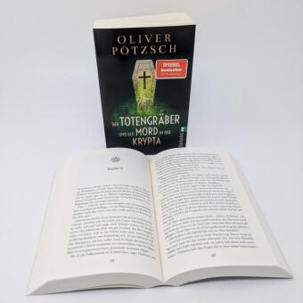 Der Totengräber und der Mord in der Krypta 
