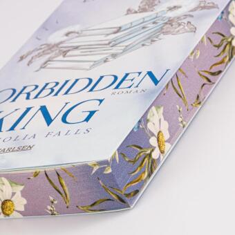 Magnolia Falls 3: Forbidden King