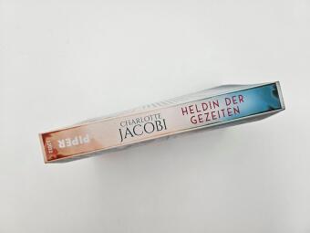 Heldin der Gezeiten - Eine Schwimmerin. Ein Ziel. Ein weltweiter Erfolg.