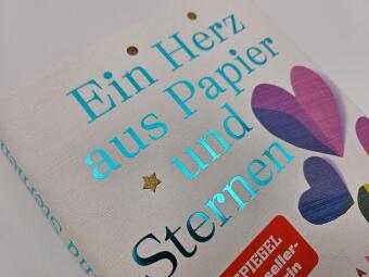 Ein Herz aus Papier und Sternen