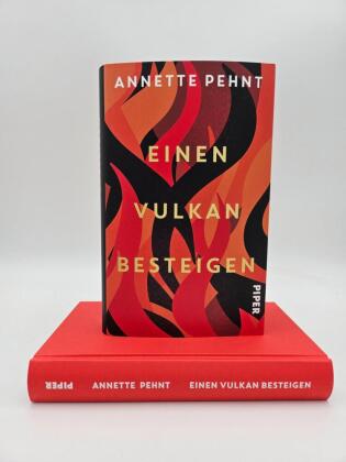 Einen Vulkan besteigen 