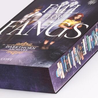 Fall for Fangs (Darkthorn Archives 2)