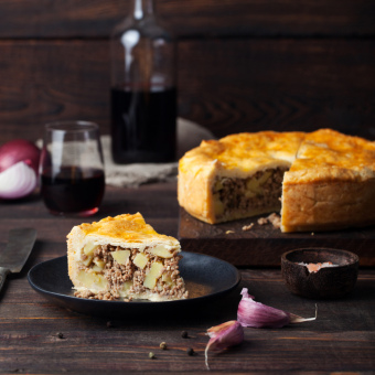 The Lovely Book of Pies