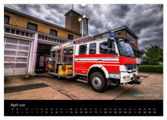 Einsatzfahrzeuge der Feuerwehr (hochwertiger Premium Wandkalender 2026 DIN A2 quer), Kunstdruck in Hochglanz