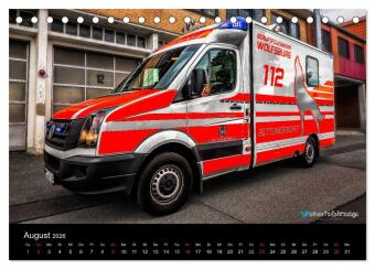 Einsatzfahrzeuge der Feuerwehr (Tischkalender 2026 DIN A5 quer), CALVENDO Monatskalender