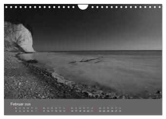 Ostsee - von schwarz bis weiß (Wandkalender 2026 DIN A4 quer), CALVENDO Monatskalender