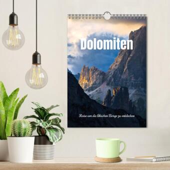 Dolomiten - Reise um die bleichen Berge zu entdecken (Wandkalender 2026 DIN A4 hoch), CALVENDO Monatskalender