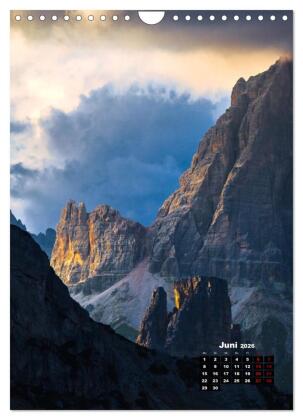 Dolomiten - Reise um die bleichen Berge zu entdecken (Wandkalender 2026 DIN A4 hoch), CALVENDO Monatskalender