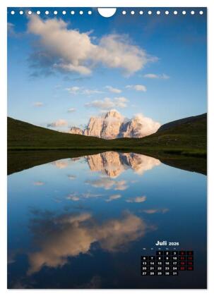 Dolomiten - Reise um die bleichen Berge zu entdecken (Wandkalender 2026 DIN A4 hoch), CALVENDO Monatskalender