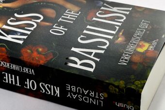 Kiss of the Basilisk - Verführerisches Gift