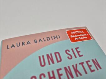 Und sie schenkten ihnen ein Zuhause 
