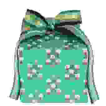Geschenkpapier Tannenbäume, Türkis, FSC MIX