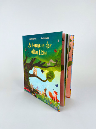 Zu Hause in der alten Eiche