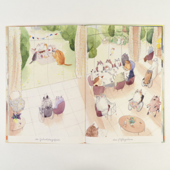 Das Jahr der Katzen. Ein Wimmelbuch 