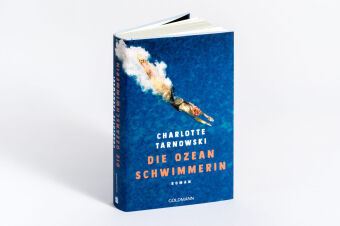 Die Ozeanschwimmerin