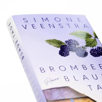 Brombeerblaue Tage