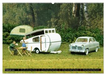 Miniaturwelten des Campings (hochwertiger Premium Wandkalender 2026 DIN A2 quer), Kunstdruck in Hochglanz