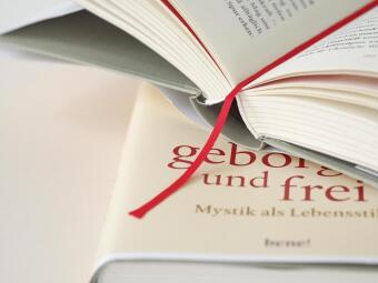 Geborgen und frei