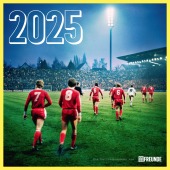 Ein Flutlichtkalender von 11FREUNDE 2025 - Wand-Kalender - Broschüren-Kalender - 30x30 - 30x60 geöffnet - Fußball-Kalend